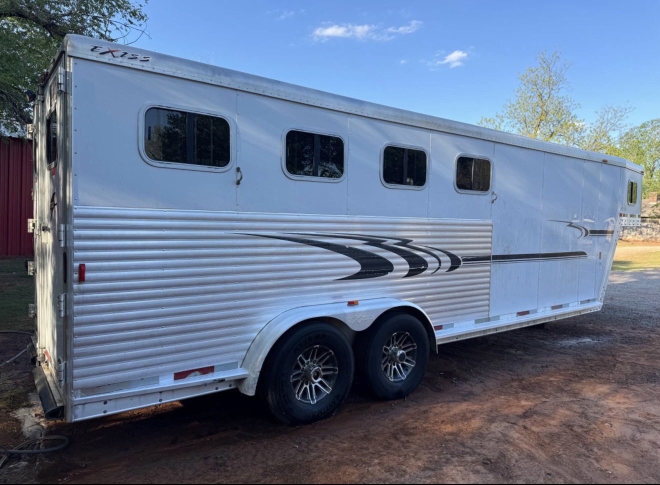 2005 Exiss 4 Horse Trailer